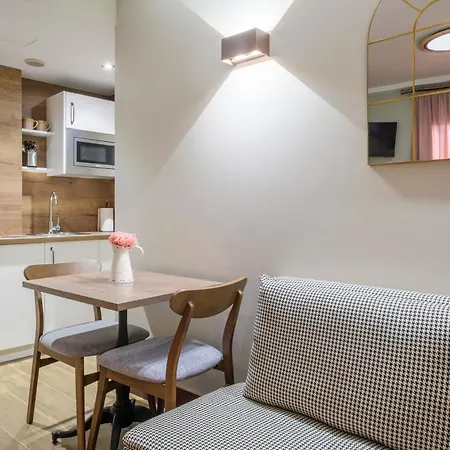 El Rincon De Andrea Estudios *